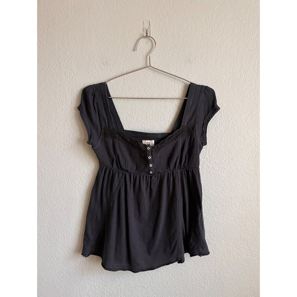 BDG Sawyer Lace Trim Short Sleeve Babydoll Top in Black Size SMALL